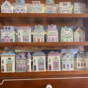 Lenox Spice Village Fine Porcelain 1989 complete set with shelf. Never used.